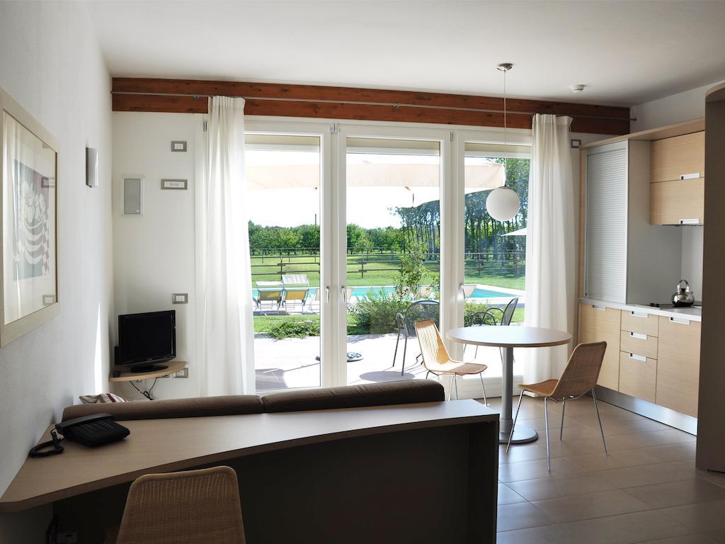 Residence Regina Dei Prati Mason Vicentino Δωμάτιο φωτογραφία